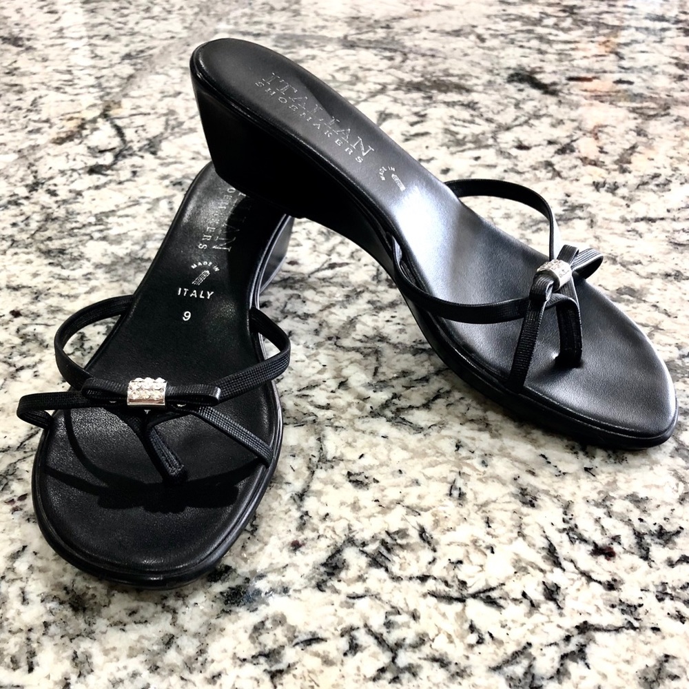 Italian Shoemakers Black Leather Sandal
